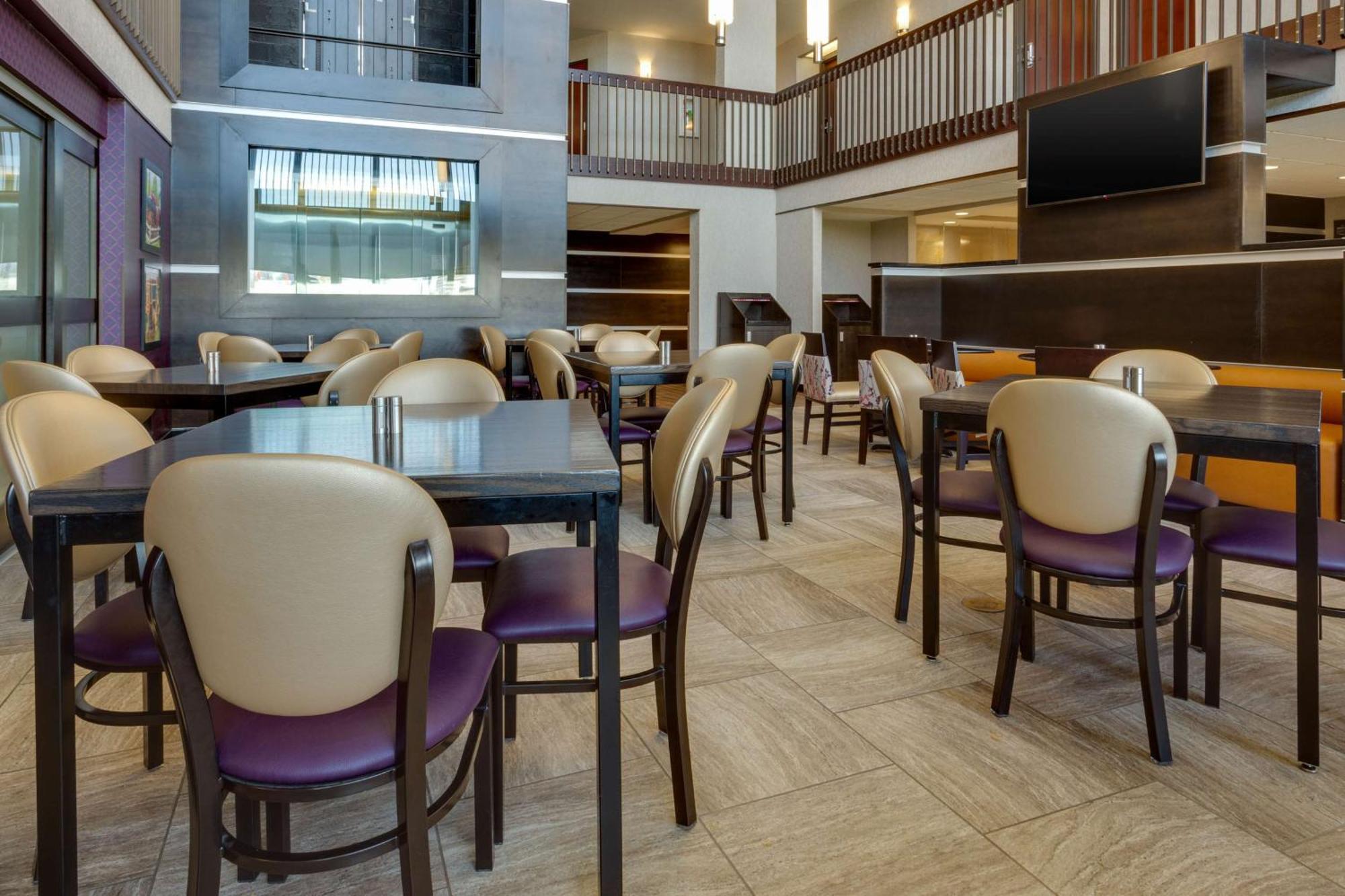 Drury Inn & Suites Overland Park Eksteriør billede