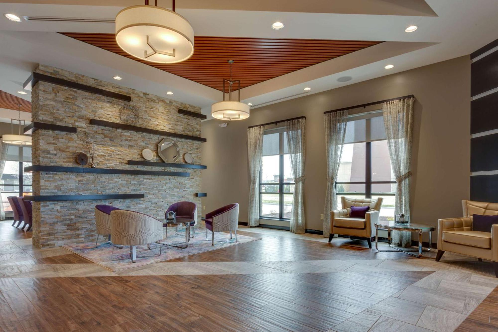 Drury Inn & Suites Overland Park Eksteriør billede