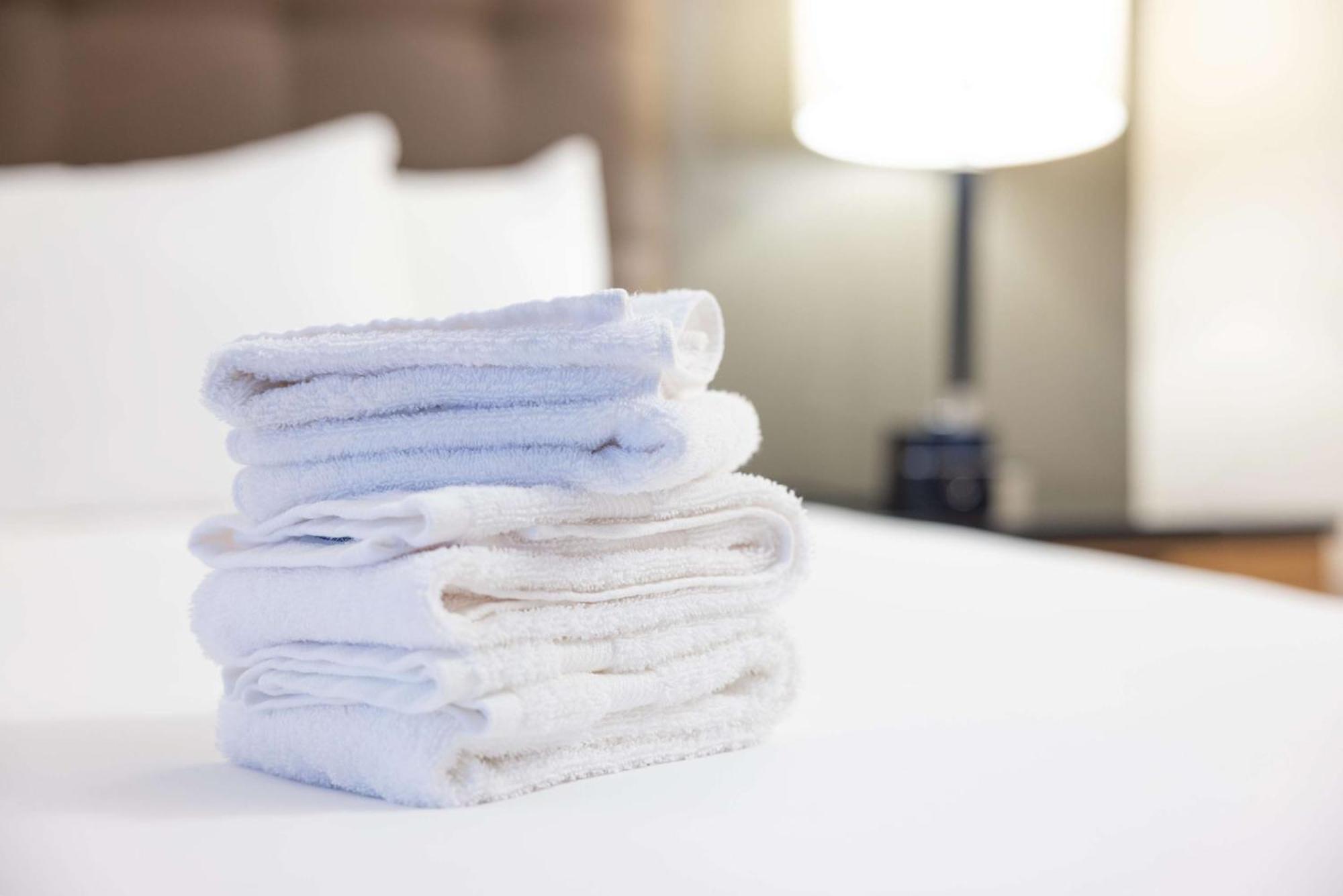 Drury Inn & Suites Overland Park Eksteriør billede